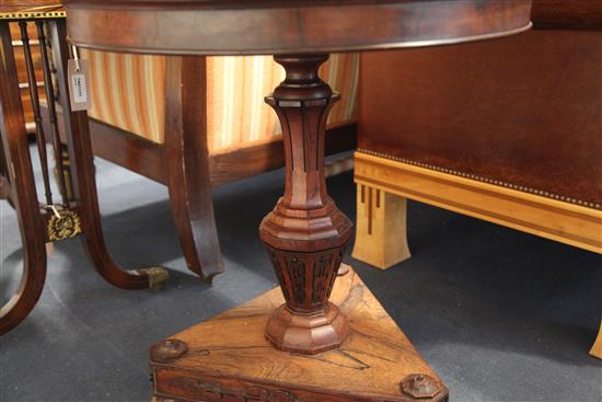 A Regency rosewood centre table, Diam. 2ft 1in. H.2ft 3.5in.